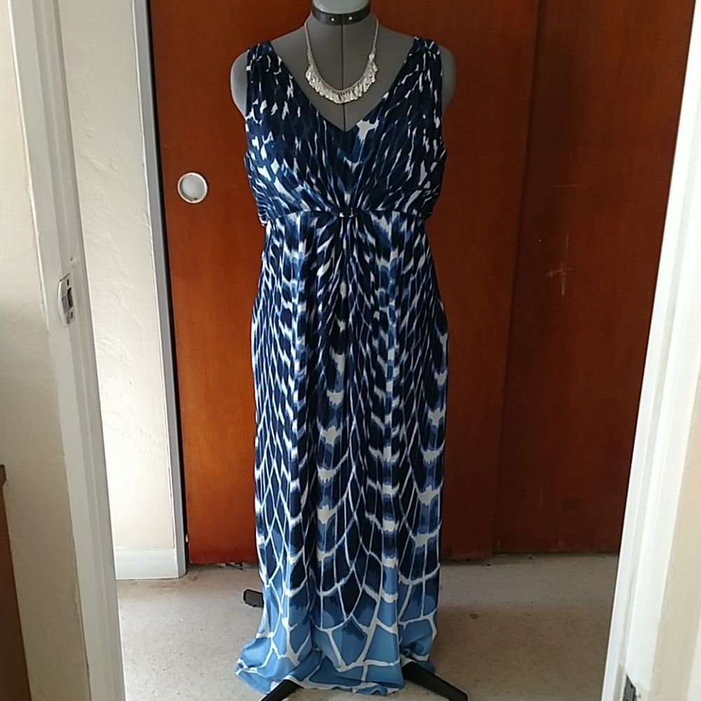 Kate & Mallory maxi dress